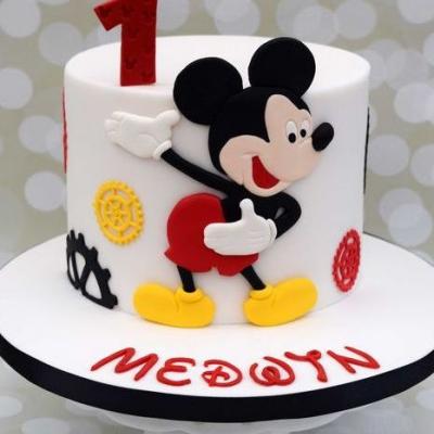 Mickey mouse theme cake 3
